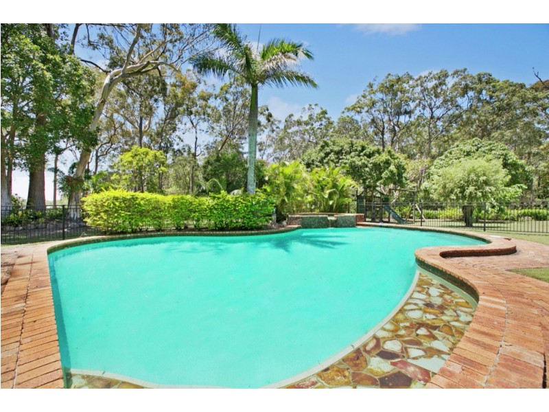 100 Warriewood Street, Chandler QLD 4155