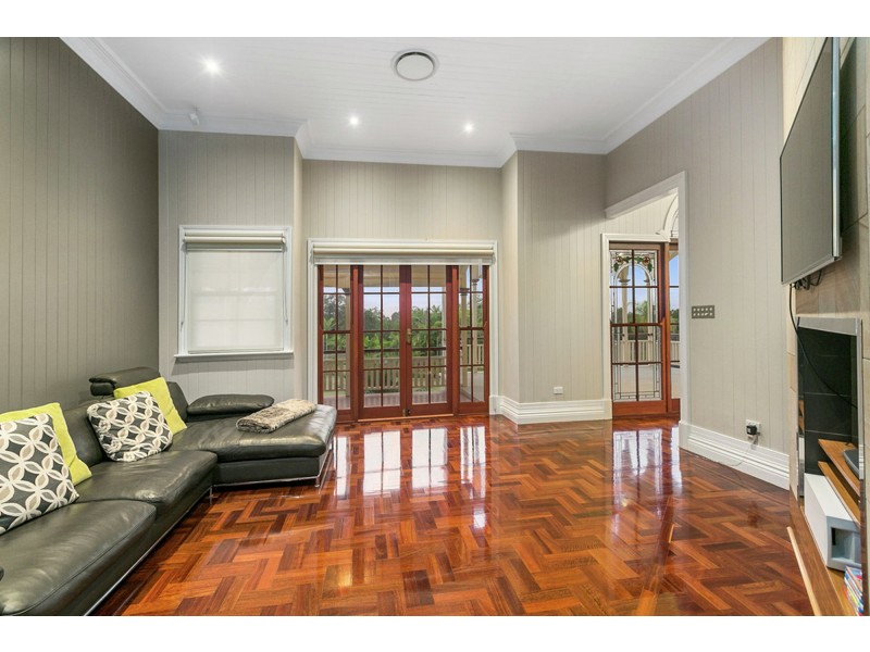 89 Oakridge Street, Burbank QLD 4156