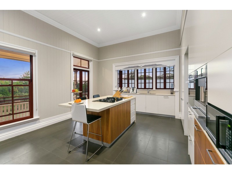 89 Oakridge Street, Burbank QLD 4156