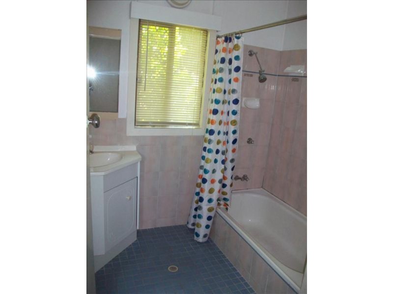 35 Wendell Street, Norman Park QLD 4170