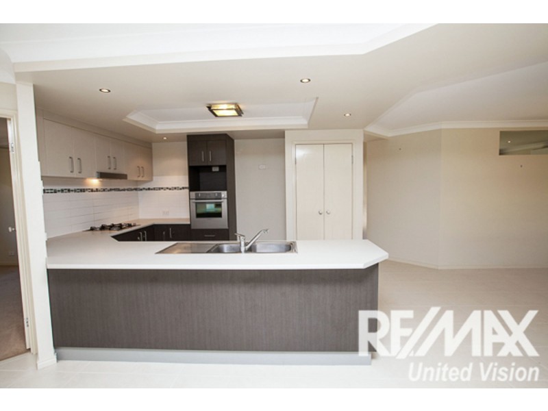 7 Figtree Place, Wakerley QLD 4154