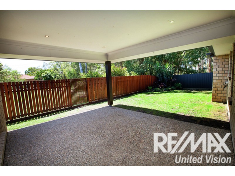 7 Figtree Place, Wakerley QLD 4154