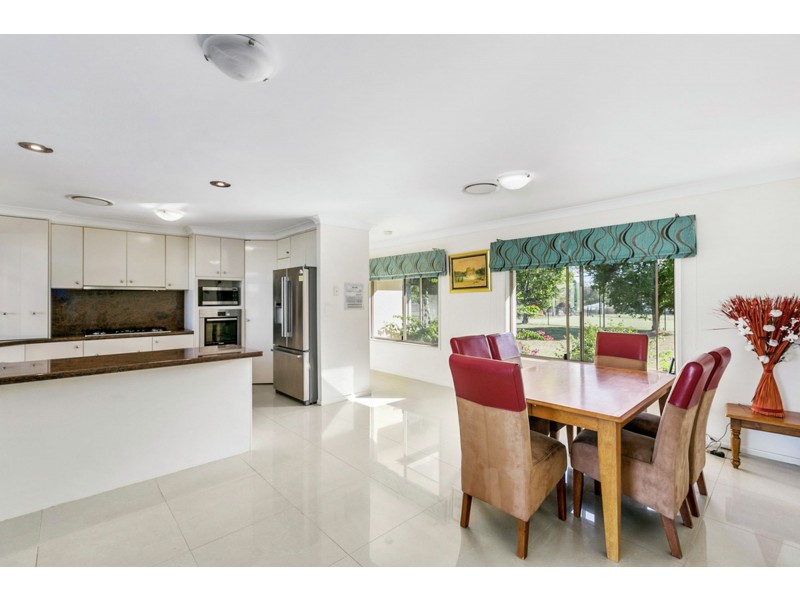 60 Tyberry Street, Chandler QLD 4155