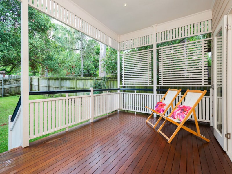 9 Edgar St, East Brisbane QLD 4169