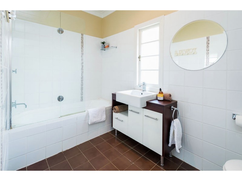 37 Invermore Street, Mount Gravatt East QLD 4122