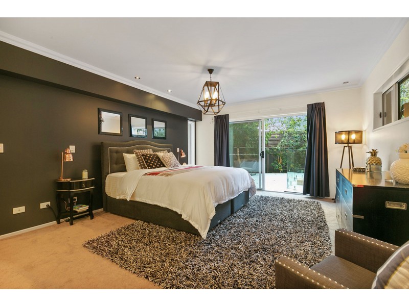 6 Torquay Court, Carina QLD 4152