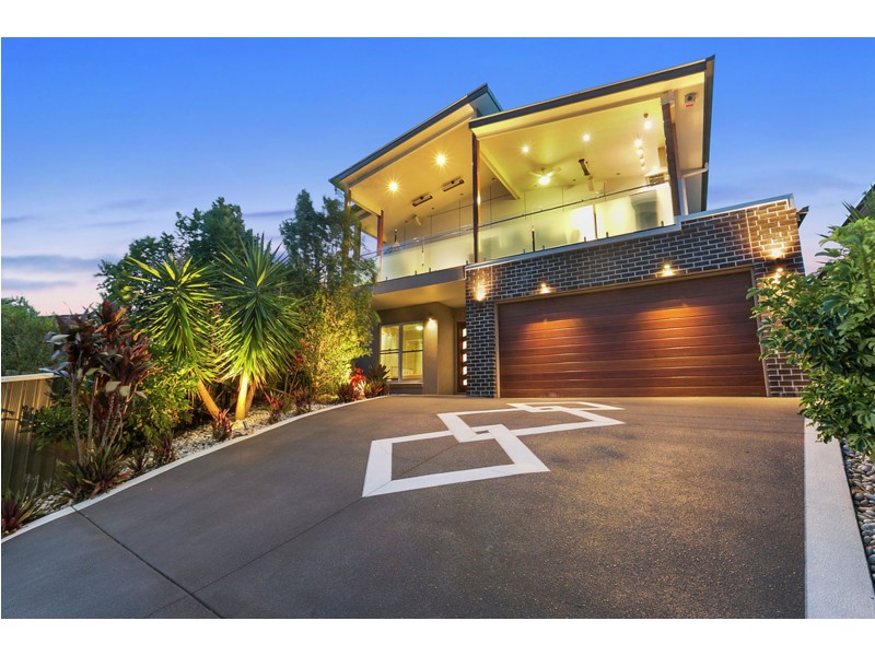 6 Torquay Court, Carina QLD 4152