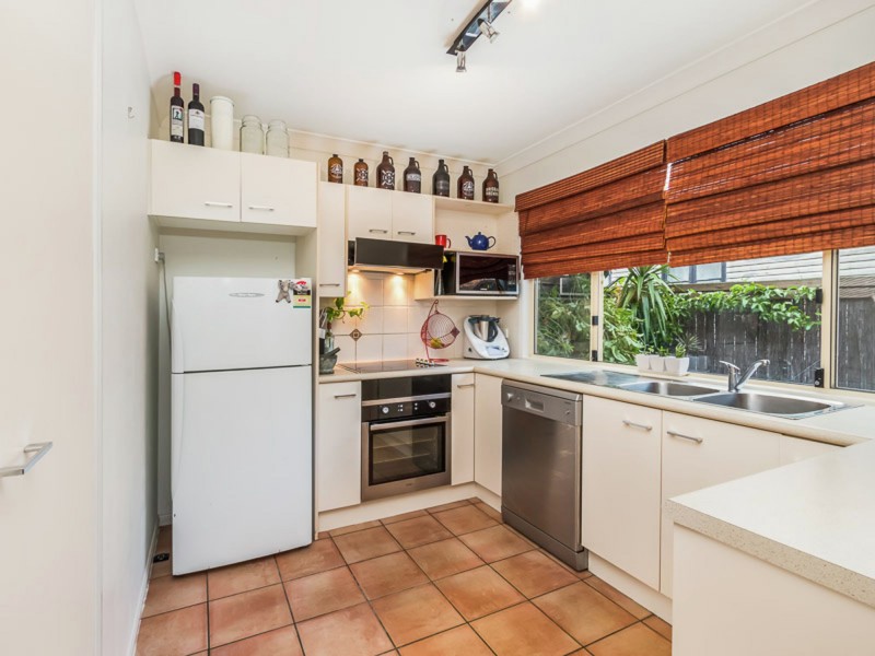 2/9 Orana Street, Carina QLD 4152