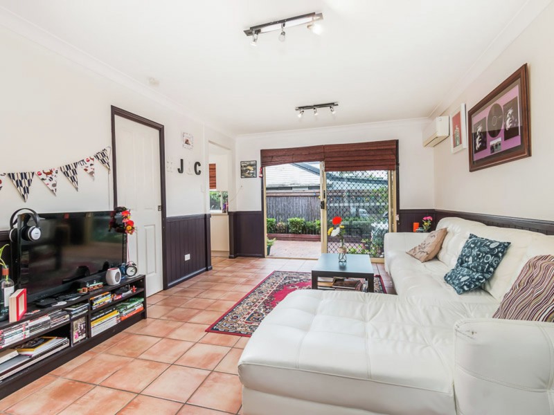 2/9 Orana Street, Carina QLD 4152