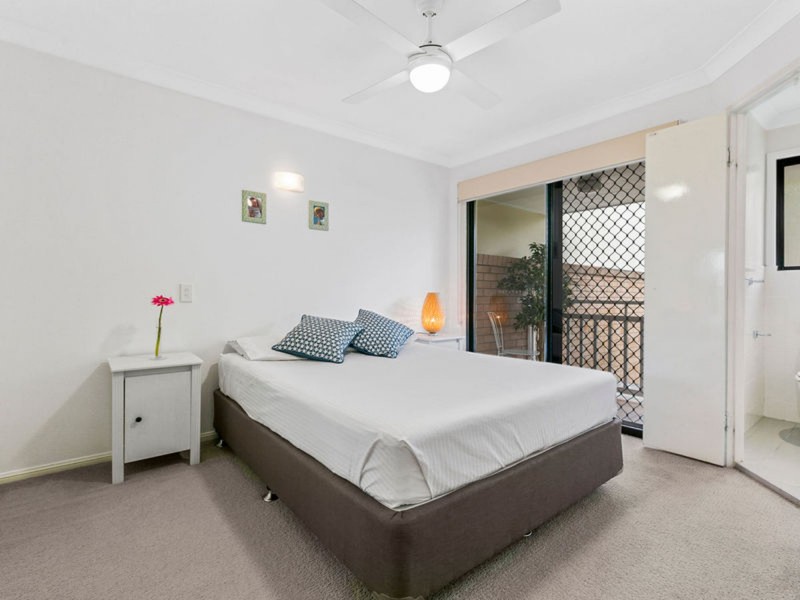 2/1180 Creek Road, Carina Heights QLD 4152