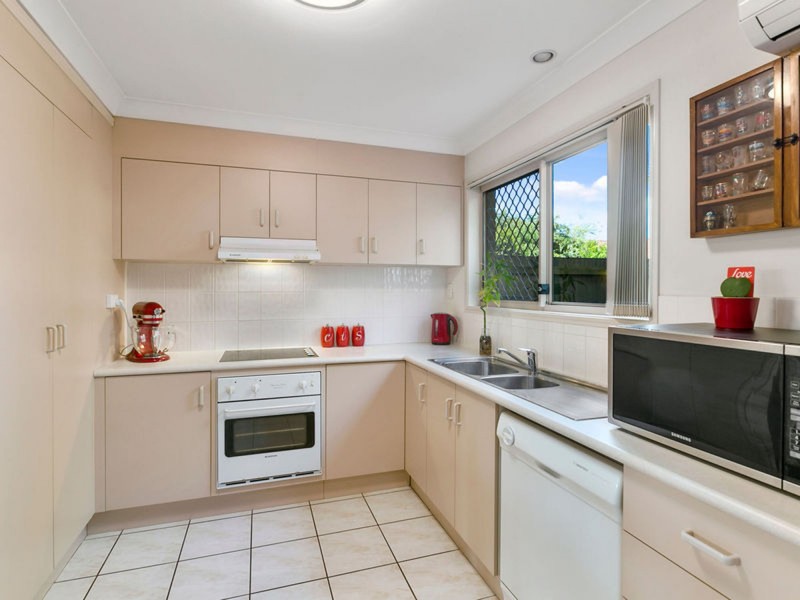 8/121 Golden Avenue, Calamvale QLD 4116