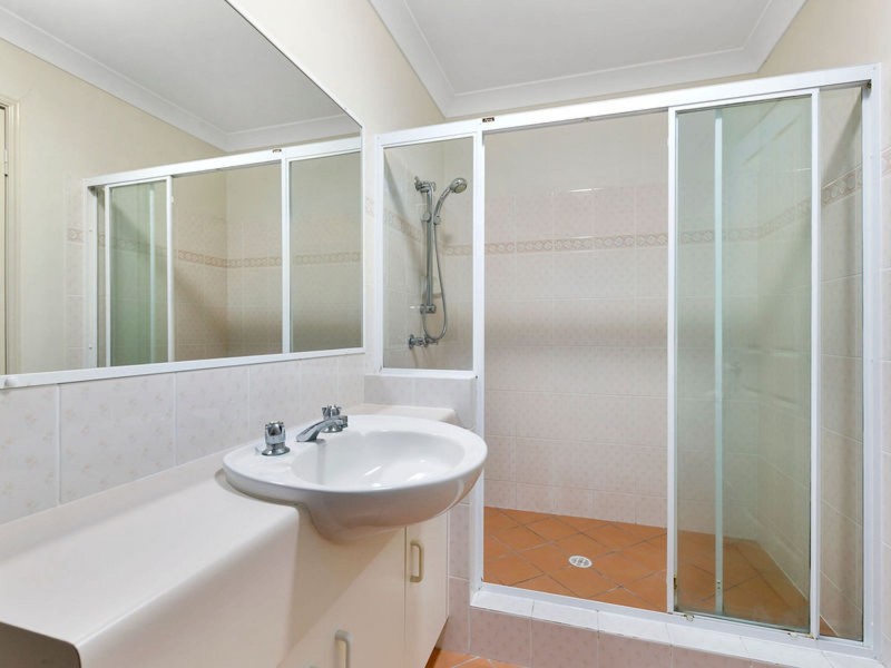8/121 Golden Avenue, Calamvale QLD 4116