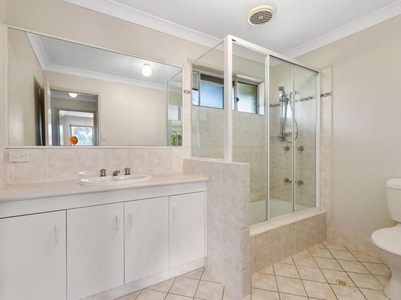 8/121 Golden Avenue, Calamvale QLD 4116