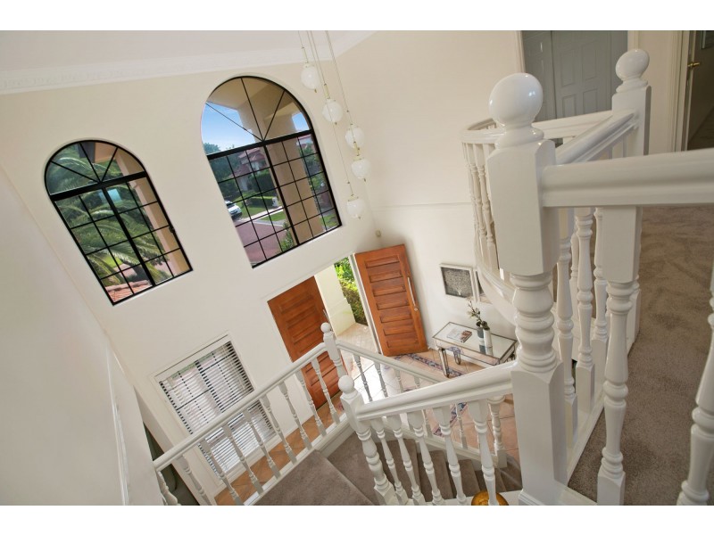 13 Ehlers Close, Carindale QLD 4152