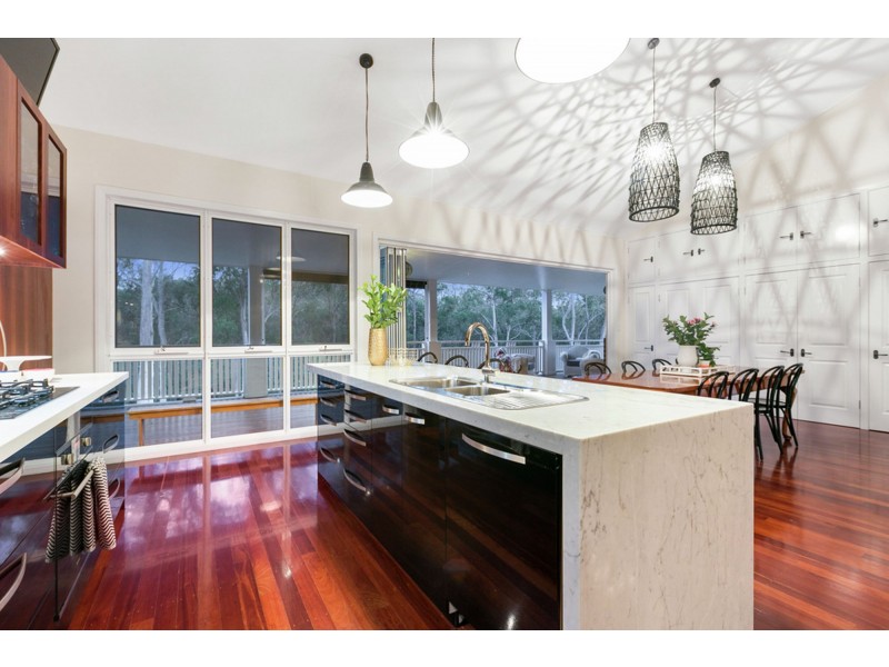 607 Ford Road, Priestdale QLD 4127