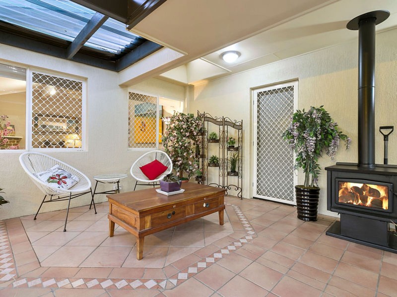 595 Ford Road, Priestdale QLD 4127