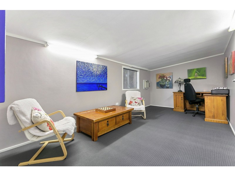 595 Ford Road, Priestdale QLD 4127