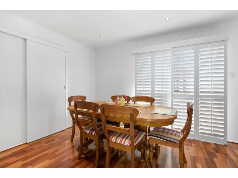 19 Brigadoon Street, Mansfield QLD 4122