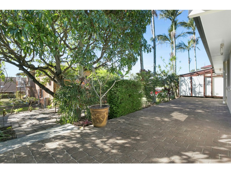 19 Brigadoon Street, Mansfield QLD 4122