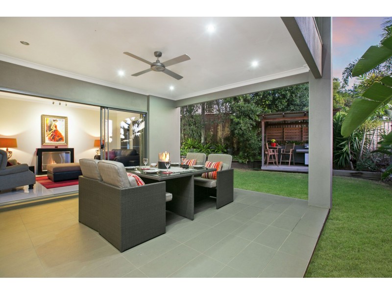 33a Eromanga Street, Carindale QLD 4152