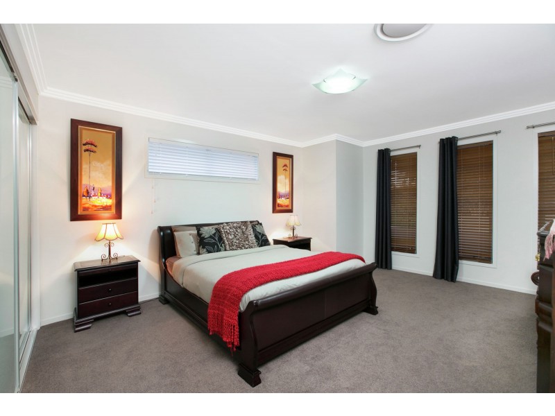 33a Eromanga Street, Carindale QLD 4152