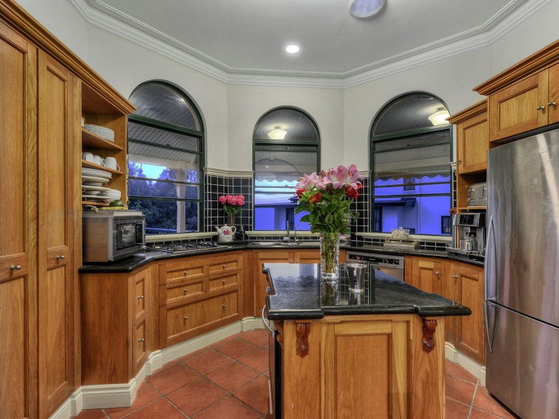 7 Ewer Street, Carindale QLD 4152