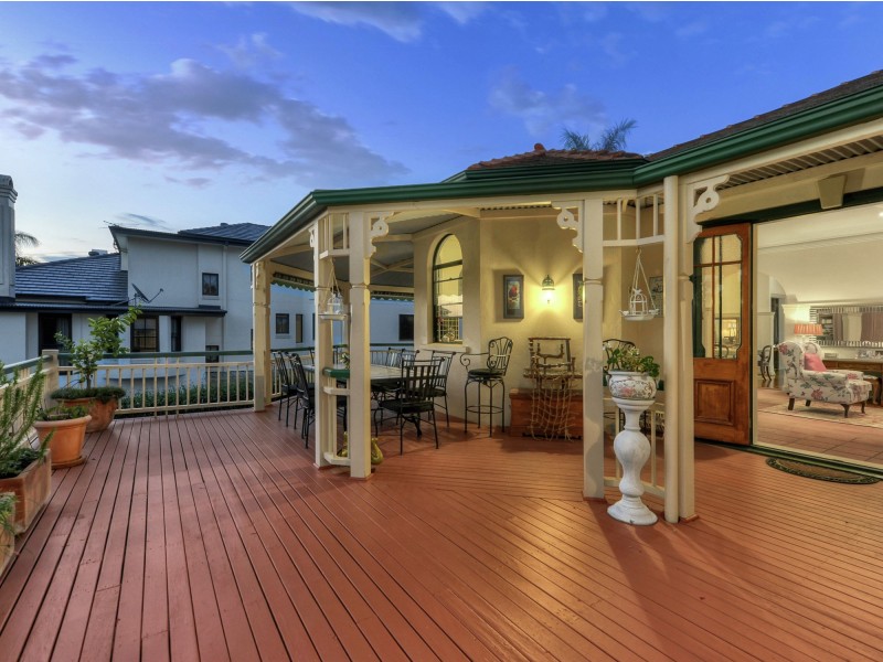 7 Ewer Street, Carindale QLD 4152