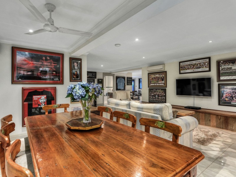 7 Ewer Street, Carindale QLD 4152