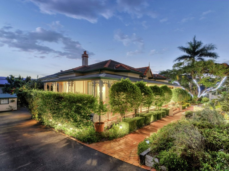 7 Ewer Street, Carindale QLD 4152