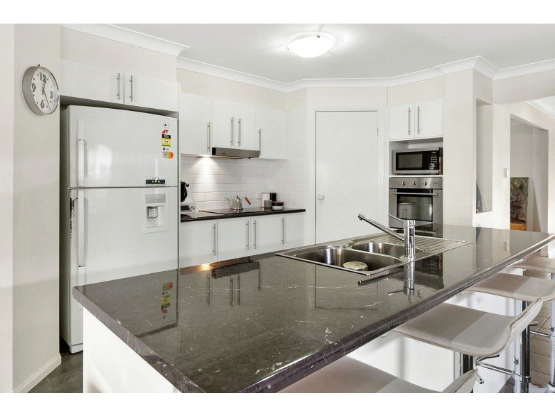 4 Cimmaron Circuit, Thornlands QLD 4164