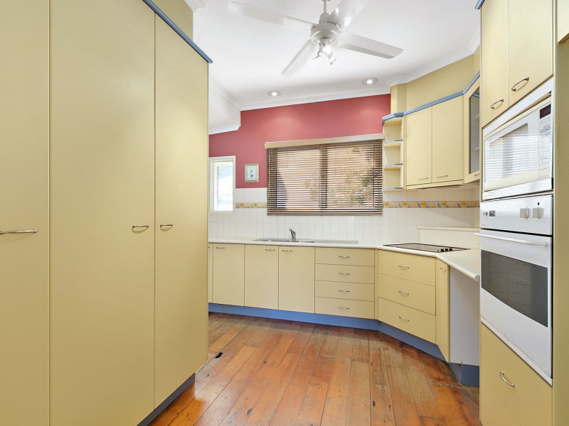 63 Jones Road, Carina Heights QLD 4152