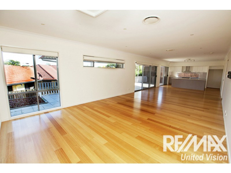 5 Yeates Close, Carindale QLD 4152