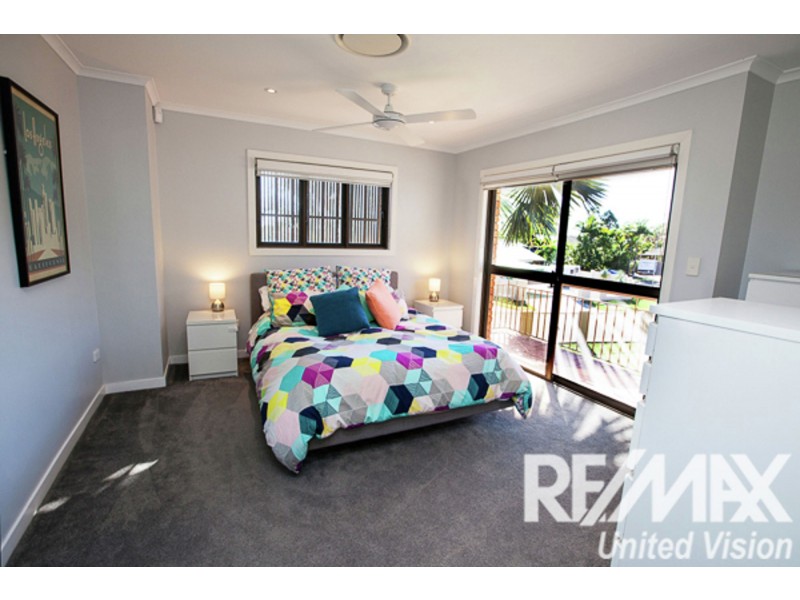 7 Raymore Crt, Carindale QLD 4152