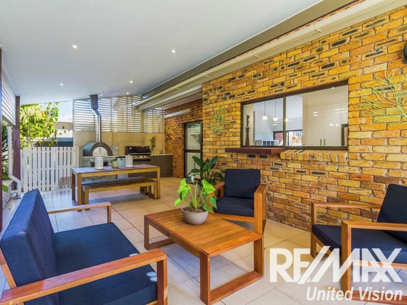7 Raymore Crt, Carindale QLD 4152