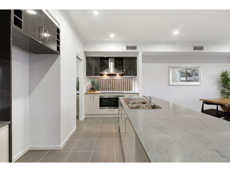 2 Springwater Street, Thornlands QLD 4164