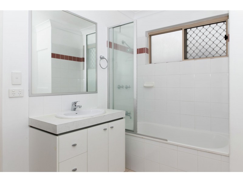 3/17 Pembroke Street, Carina QLD 4152