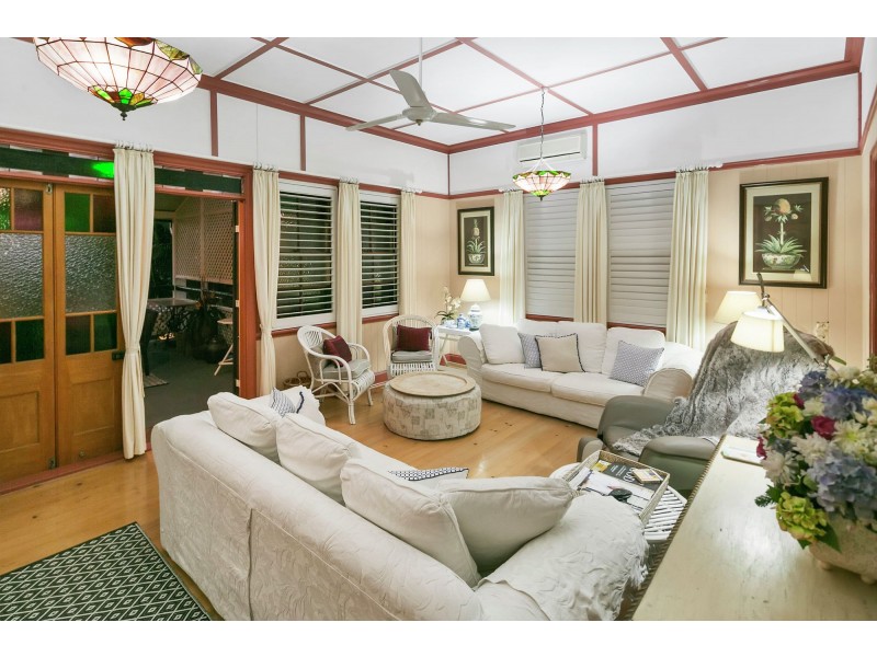 37 Villa Street, Annerley QLD 4103