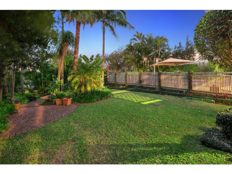 37 Villa Street, Annerley QLD 4103