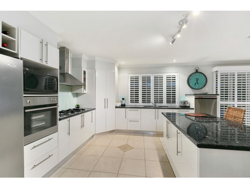 71 Hannah Circuit, Manly West QLD 4179