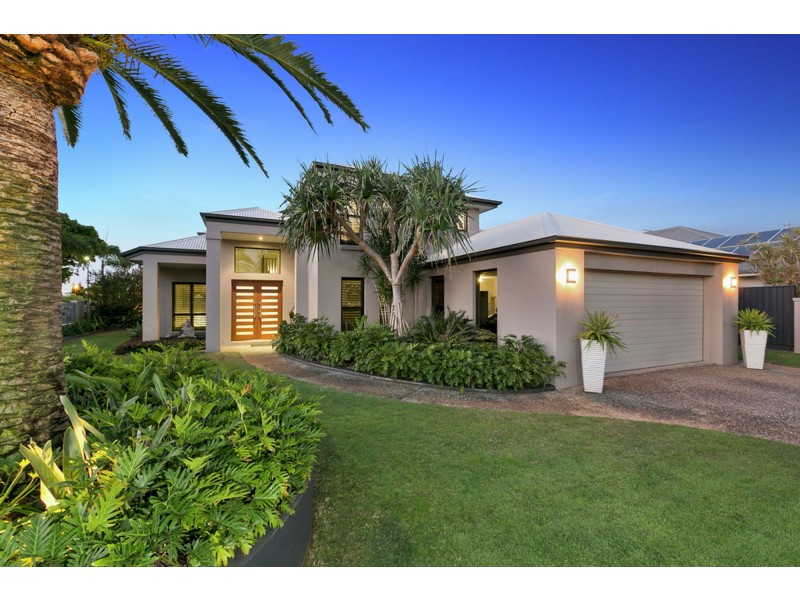 71 Hannah Circuit, Manly West QLD 4179