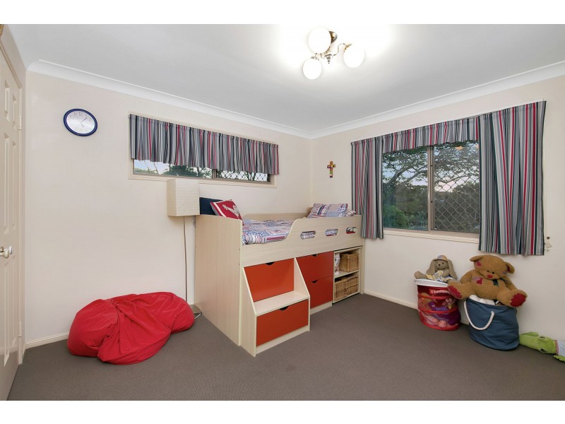 19 Grevillea Street, Mount Gravatt East QLD 4122