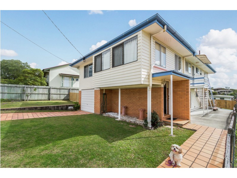 4 Gray Street, Carina QLD 4152