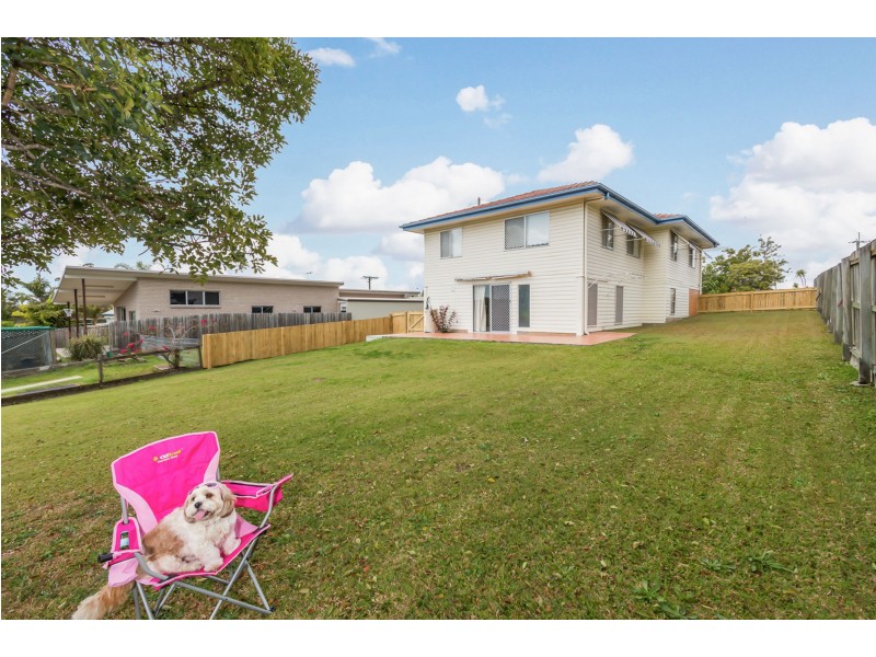 4 Gray Street, Carina QLD 4152