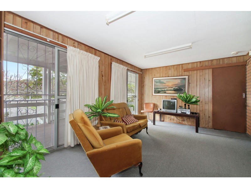 11 Snell Street, Camp Hill QLD 4152