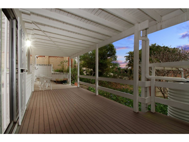 11 Snell Street, Camp Hill QLD 4152