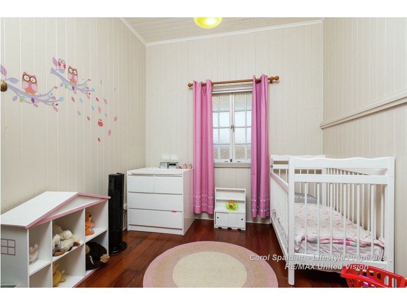 24 Brown Street, Camp Hill QLD 4152