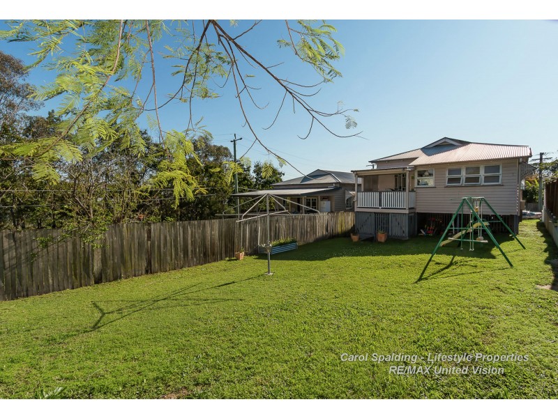 24 Brown Street, Camp Hill QLD 4152