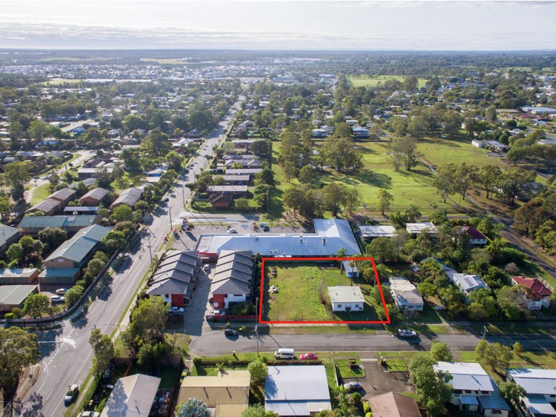 13-15 Wallace Street, Caboolture QLD 4510