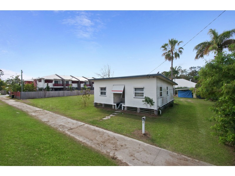 13-15 Wallace Street, Caboolture QLD 4510