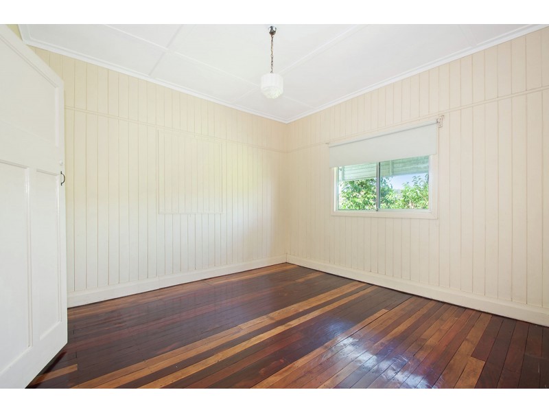 47 East Street, Camp Hill QLD 4152